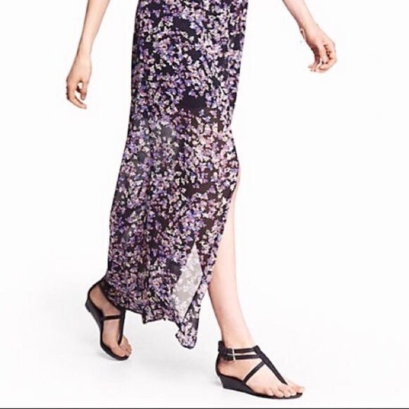 ✨Express Floral Ruffle Top Maxi Dress✨ - Picture 4 of 5